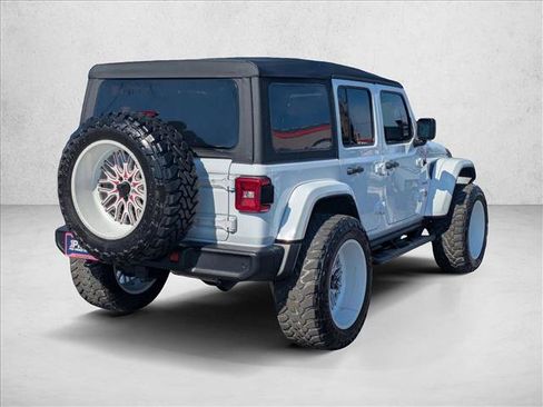 Used 2021 Jeep Wrangler Unlimited Sahara w/ Cold Weather Group image 5
