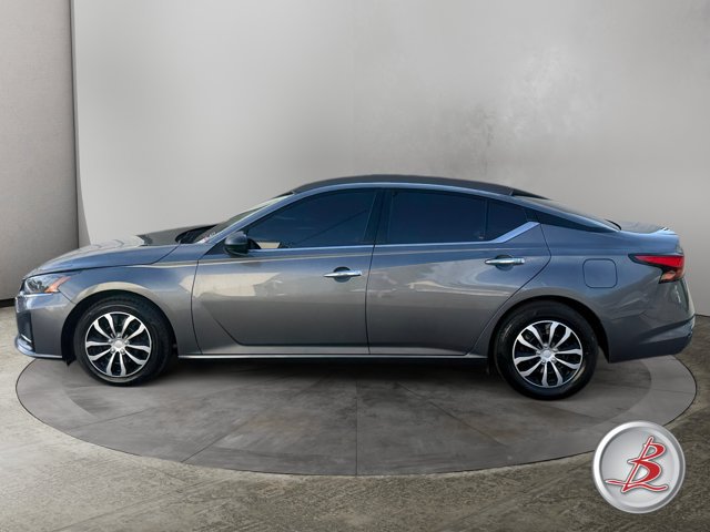 Used 2024 Nissan Altima 2.5 S FWD image 4