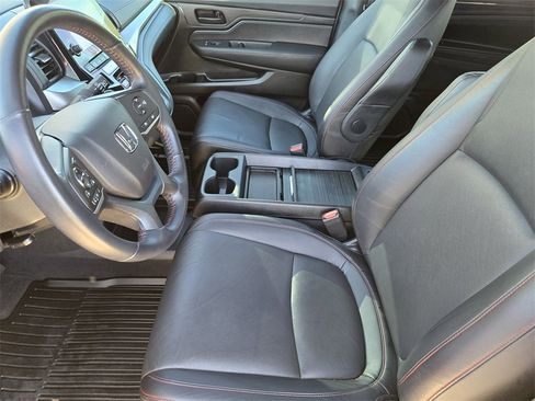 Used 2023 Honda Odyssey Sport image 18