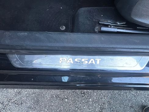 Used 2017 Volkswagen Passat 1.8T SE image 37