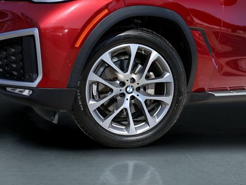 Used 2021 BMW X6 sDrive40i w/ Executive Package RWD image 4