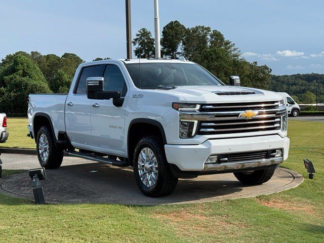 Used 2023 Chevrolet Silverado 2500 High Country w/ Z71 Off-Road Package AWD/4WD image 9