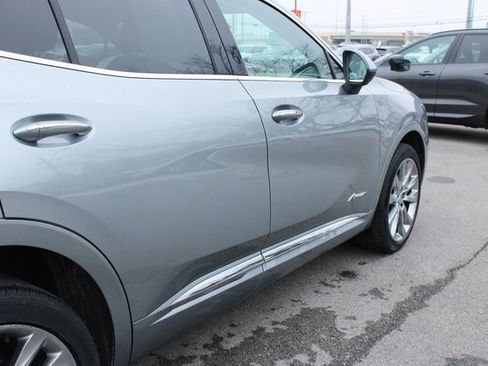 Used 2023 Buick Envision Avenir image 52