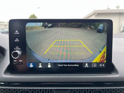 Used 2025 Honda Civic Sport image 23