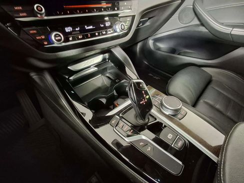 Used 2019 BMW X4 xDrive30i w/ Convenience Package image 12