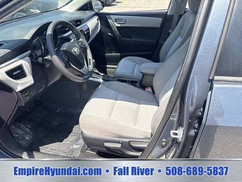Used 2016 Toyota Corolla LE FWD image 17