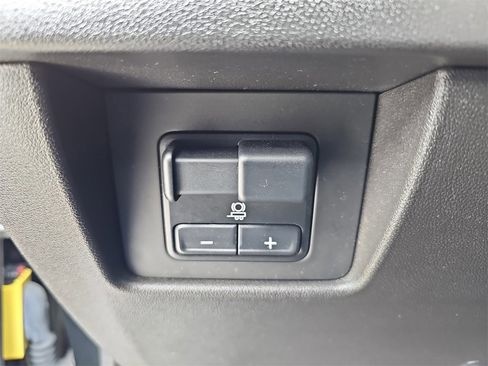 Certified 2024 GMC Canyon Elevation w/ Elevation Premium Package image 29