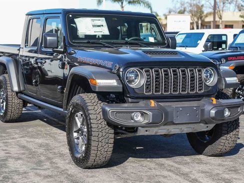 New 2026 Jeep Gladiator Mojave image 3