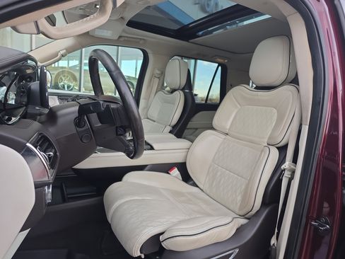 Used 2018 Lincoln Navigator L Black Label w/ Cargo Package image 34