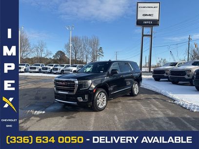 Used 2022 GMC Yukon SLT w/ SLT Luxury Package