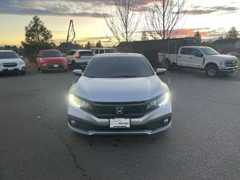 Used 2020 Honda Civic Sport image 10