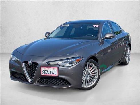 Used 2019 Alfa Romeo Giulia Ti w/ Quick Order Package 22Z Lusso image 1