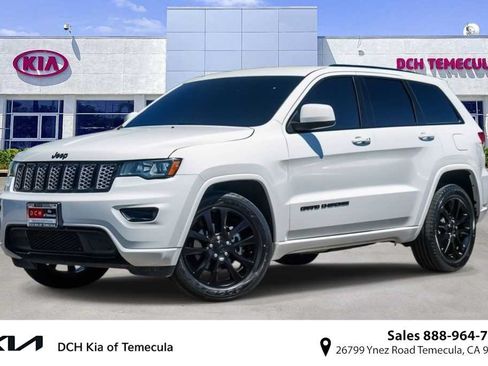 Used 2019 Jeep Grand Cherokee Altitude RWD image 1