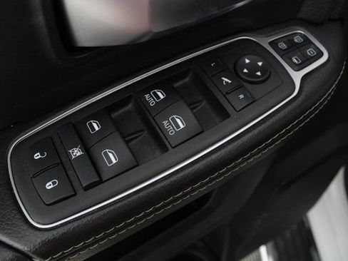 Used 2024 RAM 2500 Big Horn w/ Safety Group image 15