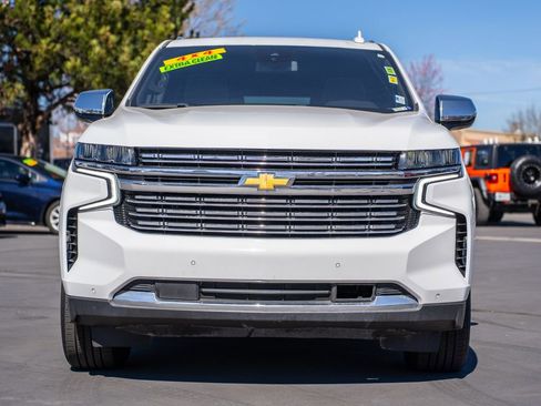 Used 2023 Chevrolet Suburban Premier AWD/4WD image 2