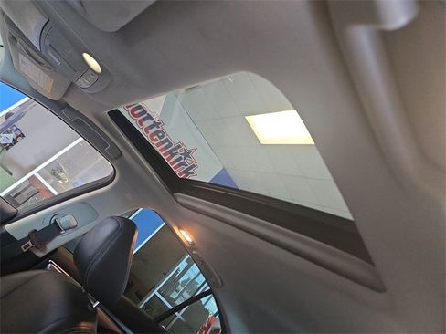 Used 2022 INFINITI Q50 Luxe w/ Cargo Package image 21