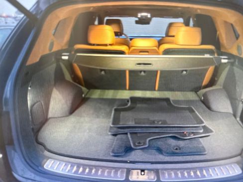 Used 2025 Genesis GV80 3.5T Prestige image 7