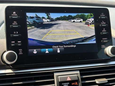 Used 2022 Honda Accord Sport image 19