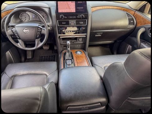 Used 2024 Nissan Armada SL w/ Captain's Chairs Package image 33