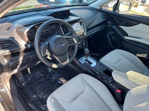 Used 2018 Subaru Impreza 2.0i Premium w/ Eyesight & BSD & Rcta AWD/4WD image 17