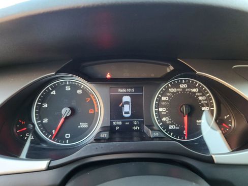 Used 2009 Audi A4 2.0T Premium Plus image 8