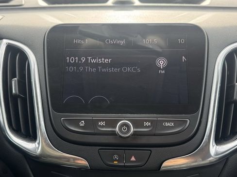 Used 2024 Chevrolet Equinox LT image 17