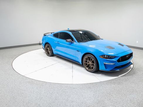 Used 2022 Ford Mustang GT Premium w/ Equipment Group 401A RWD image 25