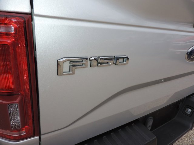 Used 2017 Ford F150 Lariat w/ Equipment Group 502A Luxury AWD/4WD image 13