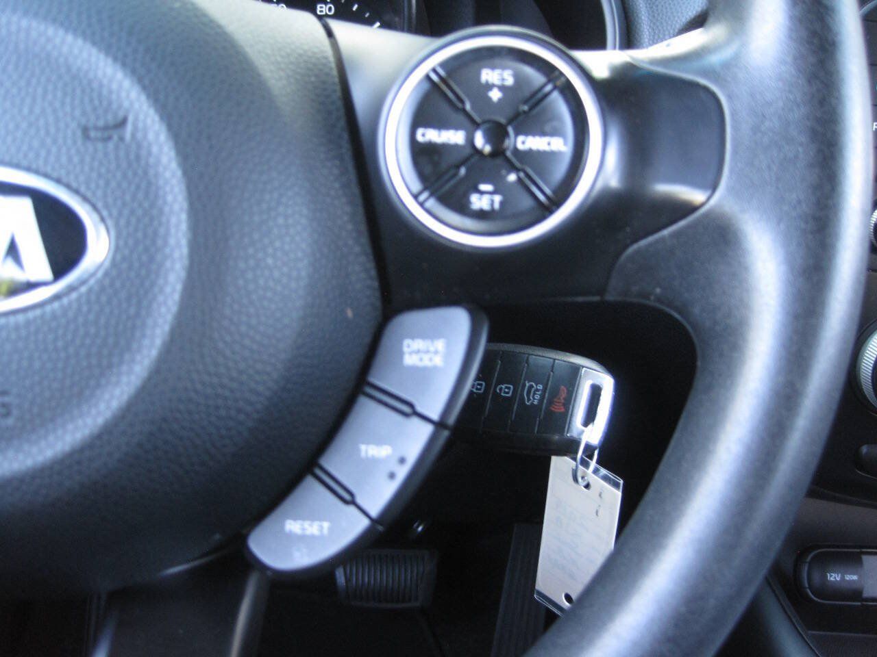 Used 2019 Kia Soul FWD image 31