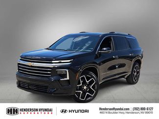 Used 2025 Chevrolet Traverse High Country FWD video 1