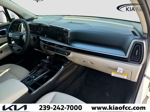 New 2026 Kia Sorento S image 13