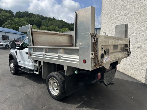 Used 2019 Ford F550 4x4 Regular Cab Super Duty image 5