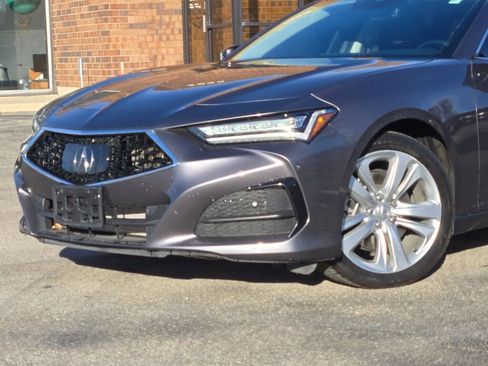 Used 2023 Acura TLX w/ Technology Package image 2