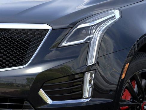 New 2025 Cadillac XT5 Sportv w/ LPO, Red Accent Package AWD/4WD image 10