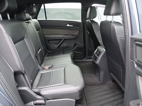 Used 2022 Volkswagen Atlas Cross Sport SE AWD/4WD image 20