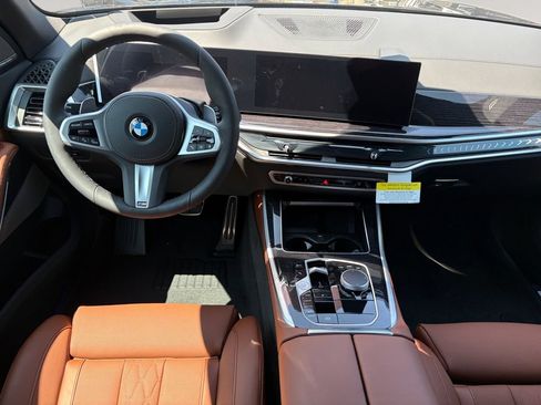 New 2026 BMW X5 xDrive40i w/ M Sport Package AWD/4WD image 10