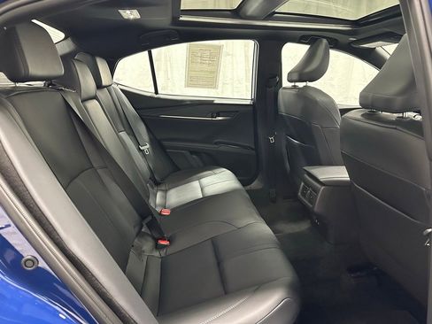 Used 2025 Toyota Camry XSE image 58