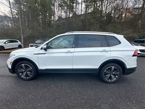 Certified 2024 Volkswagen Tiguan Wolfsburg Edition image 4