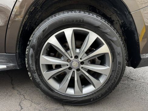 Used 2016 Mercedes-Benz GL 320 BlueTEC 4Matic image 42