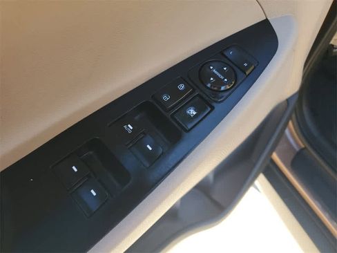 Used 2017 Hyundai Tucson SE Plus image 17