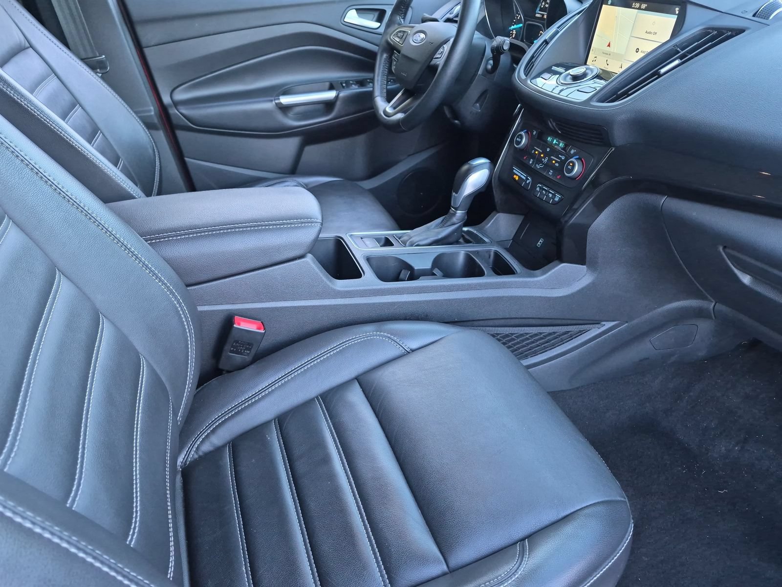 Used 2019 Ford Escape Titanium AWD/4WD image 22