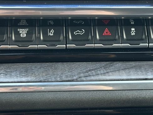 Used 2024 Chevrolet Silverado 2500 LTZ image 34