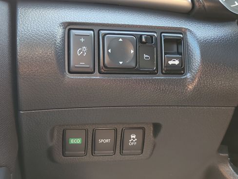 Used 2017 Nissan Sentra SV FWD image 29