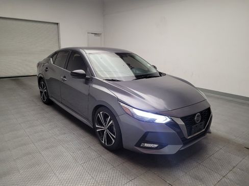 Used 2020 Nissan Sentra SR FWD image 13