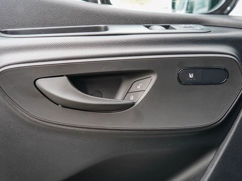 Used 2026 Mercedes-Benz Sprinter 2500 image 22