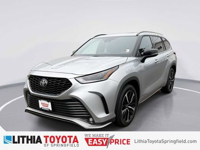 Certified 2022 Toyota Highlander XSE