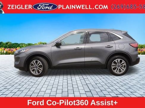 Used 2022 Ford Escape SEL AWD/4WD image 2