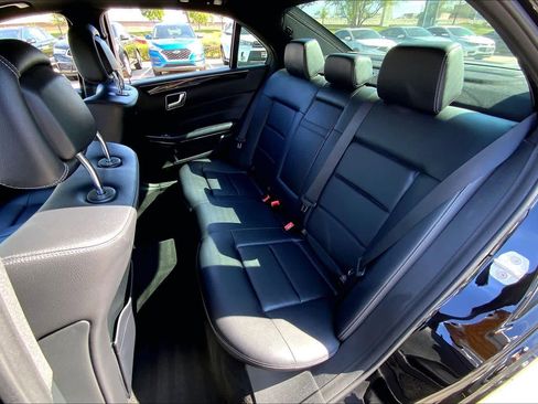 Used 2014 Mercedes-Benz E 350 Sedan image 20
