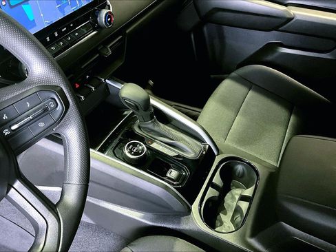 Used 2024 Chevrolet Colorado Trail Boss w/ Advanced Trailering Package image 19