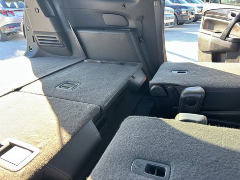 Used 2017 Buick Enclave Leather image 38